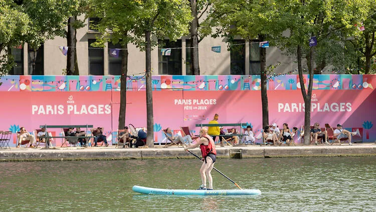 Paddle, canoë et kayak gratuits sur le bassin de la Villette