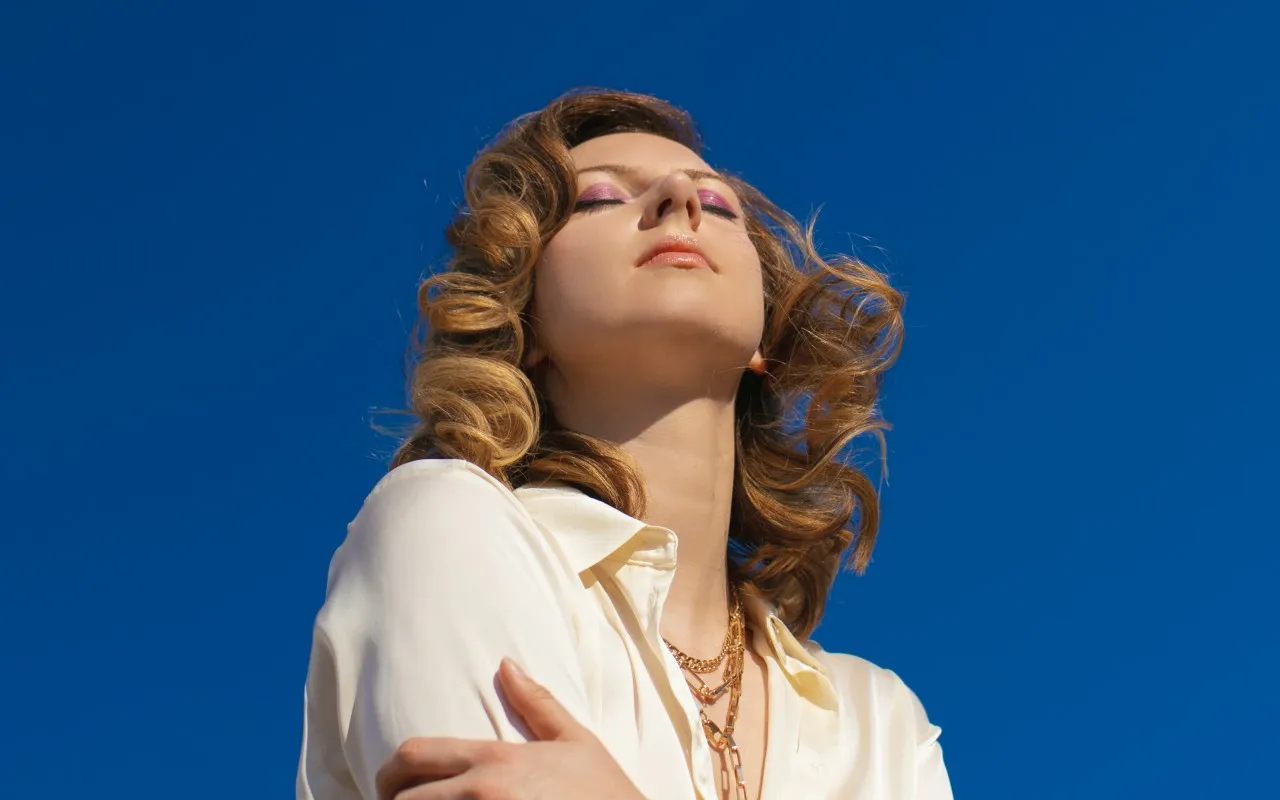🎤 Lina Stalyte – Une voix qui fait vibrer Paris