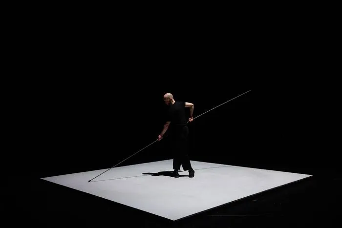 Aurélien Dougé, Sans titre (Barre d’acier)