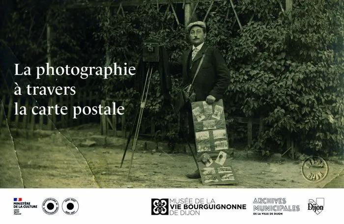 Rendez-vous des familles : La photographie à travers la carte postale