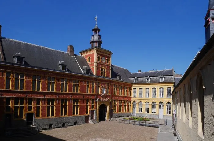 Citéphilo - Dernières folies. Vieillesse et santé
mentale (XIXe-XXe siècle)