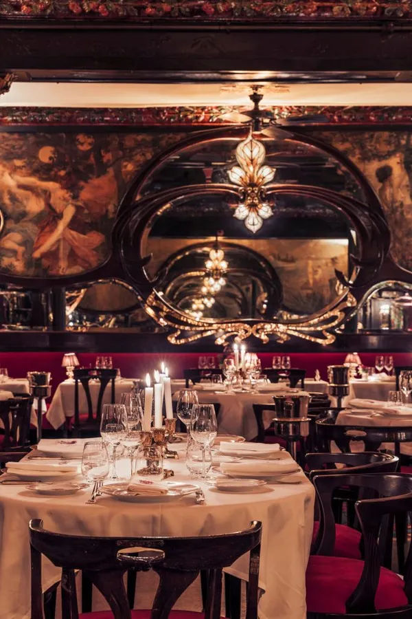 Dîner, Musique et Danse chez Maxim’s