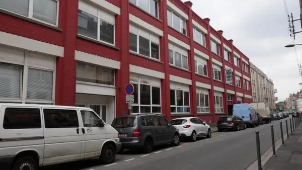 Citéphilo - Pourquoi l’Économie Sociale et Solidaire,
source et finalité de nombreuses initiatives
locales est-elle invisible ?