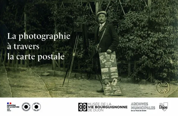 Rendez-vous des familles : La photographie à travers la carte postale
